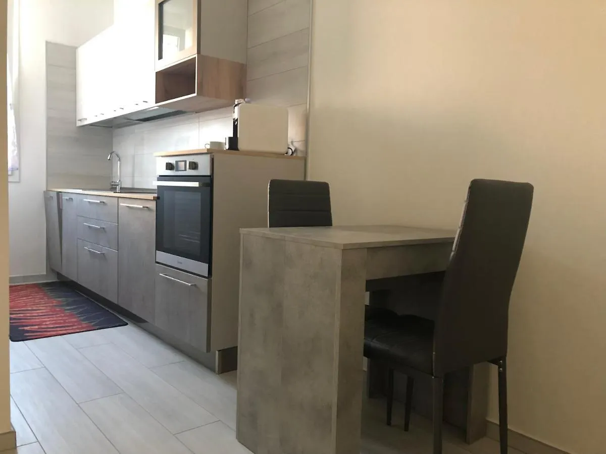 Carli'S Rooms Comacchio Appartamento